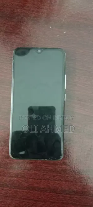 Vivo Y17 256 GB