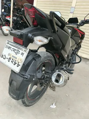 হোন্ডা এক্স-ব্লেড ১৬০ ২০২২ ব্ল্যাক