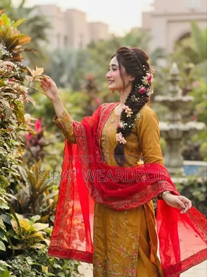 এমব্রয়ডারি পার্টি রেডিমেড থ্রি পিস