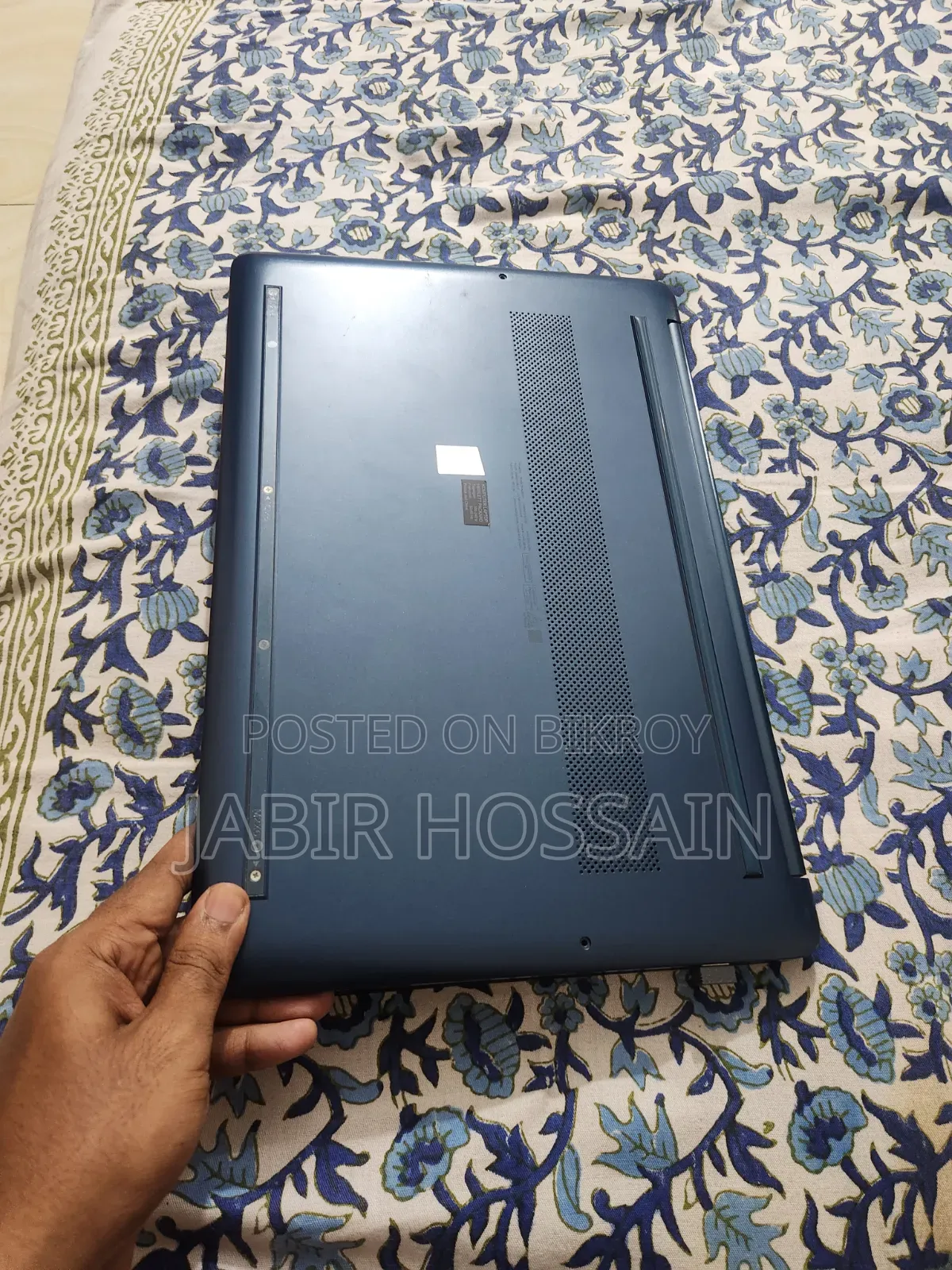 Laptop HP 15s 8GB AMD Ryzen 5 HDD+SSD 256GB