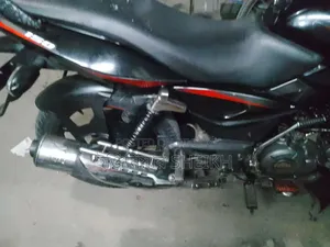 Bajaj Pulsar Single Disc 2017 Model