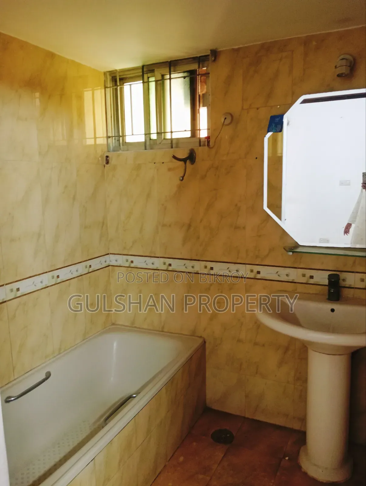 3 Bedroom Bedsitter in South Area, Gulshan for rent