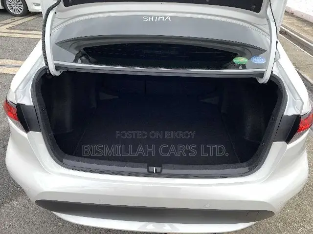 Toyota Corolla 2021 Pearl