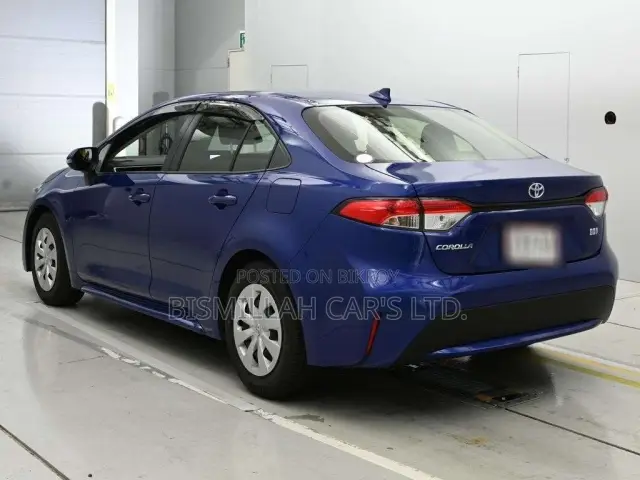 Toyota Corolla 2021 Blue