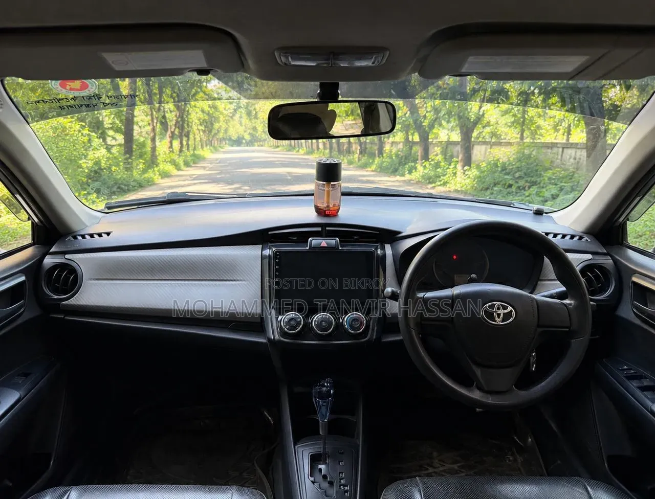 Toyota Axio 1.5 X 2WD 2013 Silver