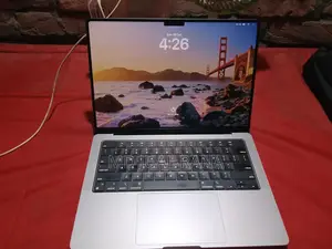 Laptop Apple MacBook Pro 2021 M1 16GB Apple M1 Pro SSD 512GB