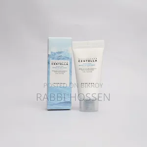 SKIN1004 Madagascar Centella Hyalu-Cica Water-Fit Sun Serum SPF50+