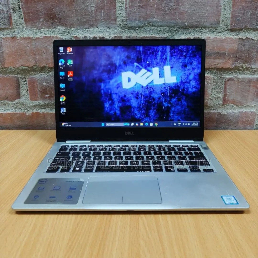 Dell Laptop 3GB Intel SSD 256GB