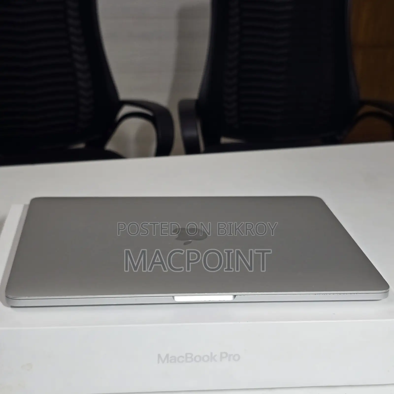 Laptop Apple MacBook Pro 2020 16GB Intel Core i5 SSD 512GB