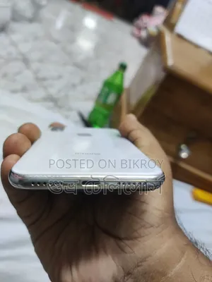অ্যাপল আইফোন এক্স ৬৪ জিবি হোয়াইট