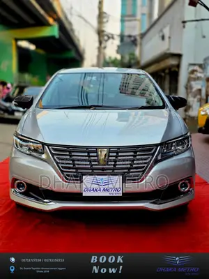 টয়োটা প্রমিও ২০২০ রূপালী
