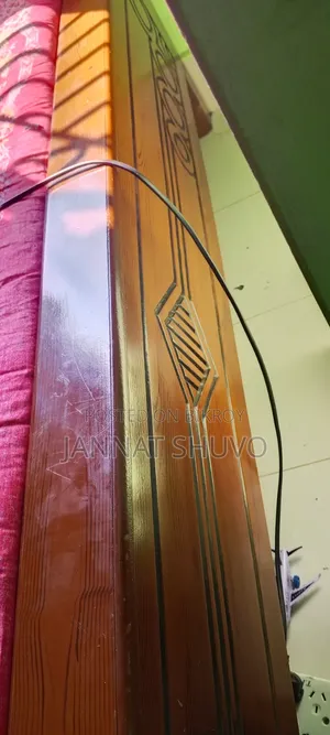 ৬/৭ ফিট খাট