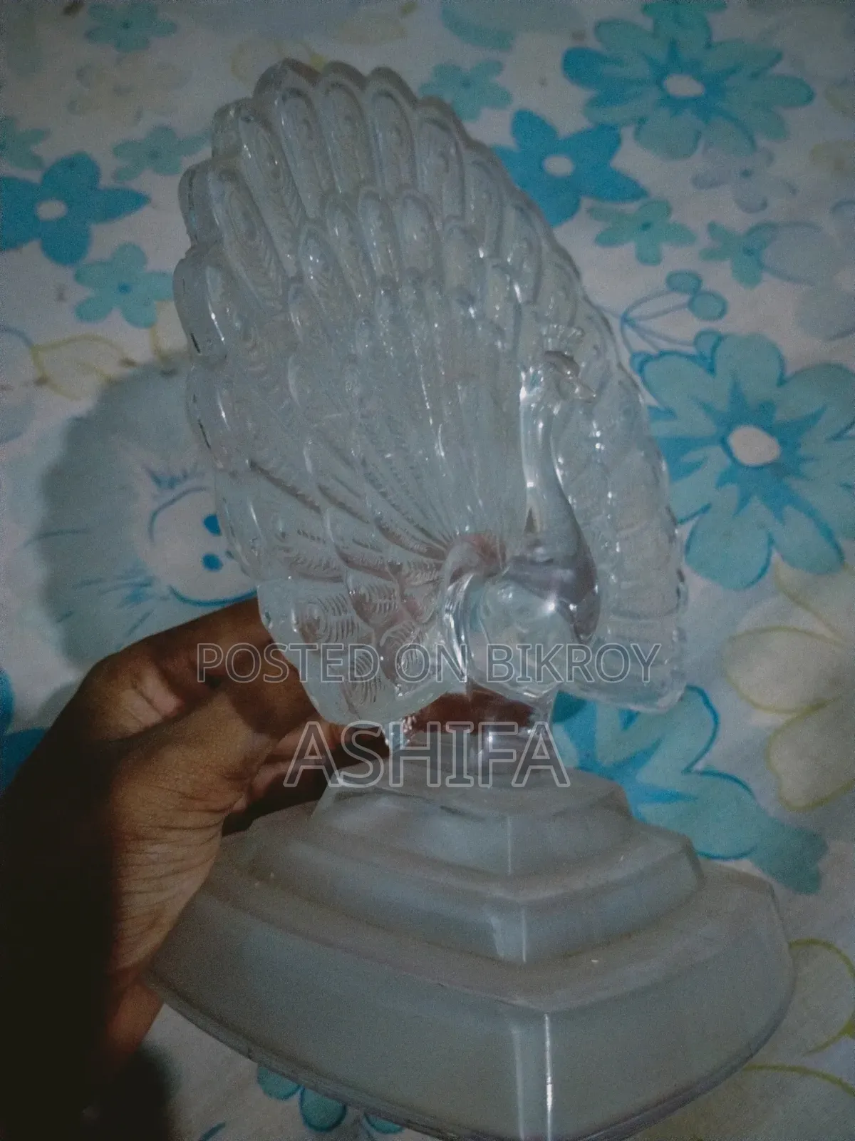 ঘরে সাজানোর জন উপযোগী। যা ঘরের সৌন্দর্যকে বারিয়ে তুলে।