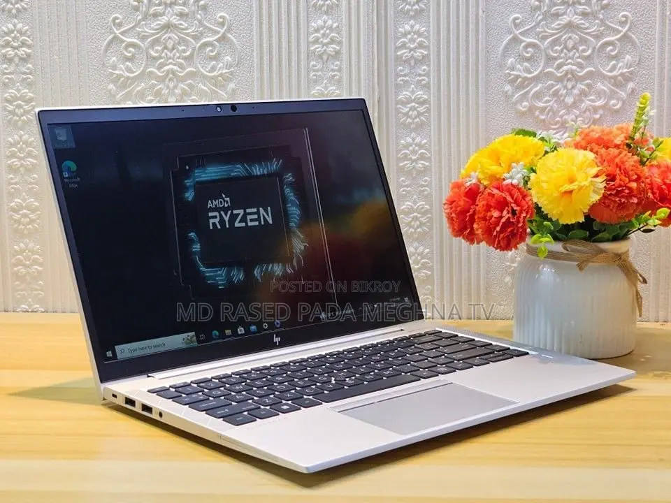 ল্যাপটপ HP 8GB AMD Ryzen SSD 512GB
