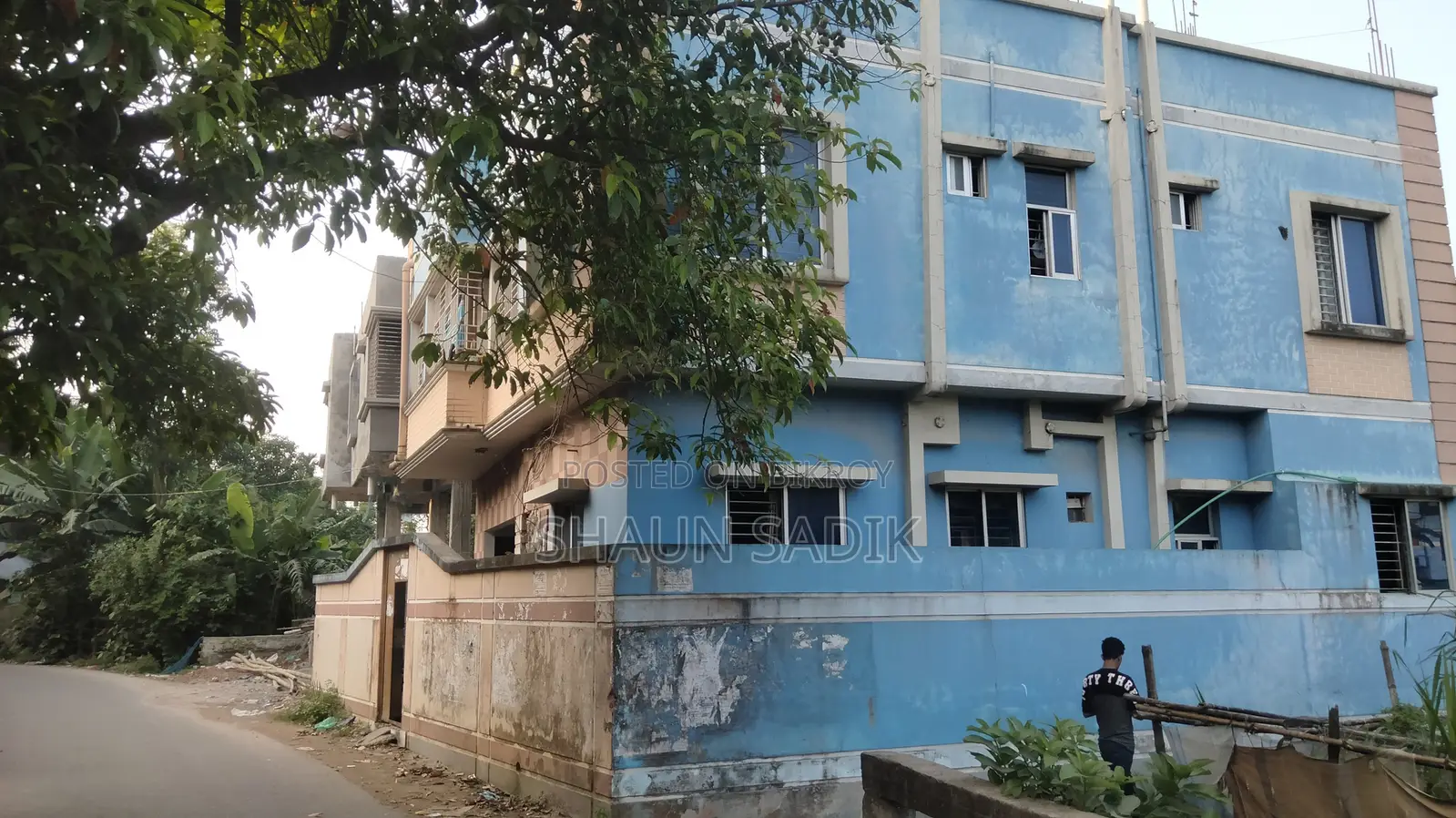 9-Bedroom House in Gazipur Sadar for sale