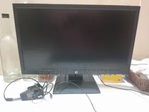 Desktop Computer HP 8GB AMD Ryzen 3 SSD 256GB