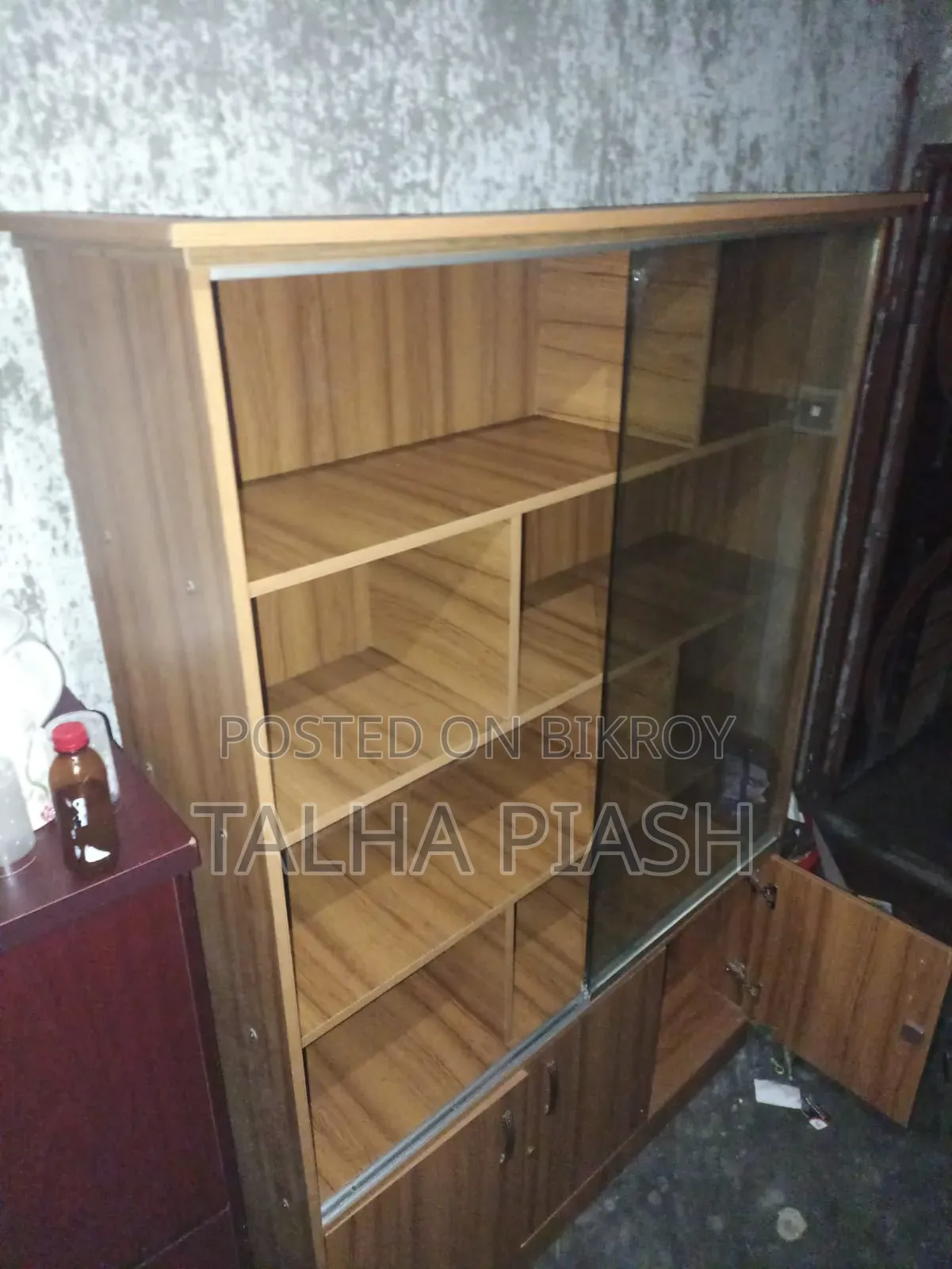 Showcase and Locker Cabinet.