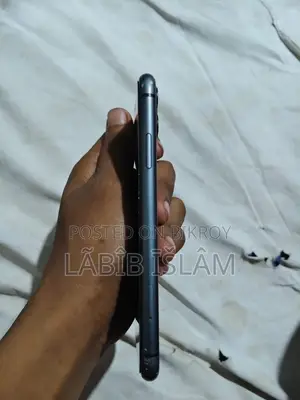 অ্যাপল আইফোন ১১ ৬৪ জিবি ব্ল্যাক