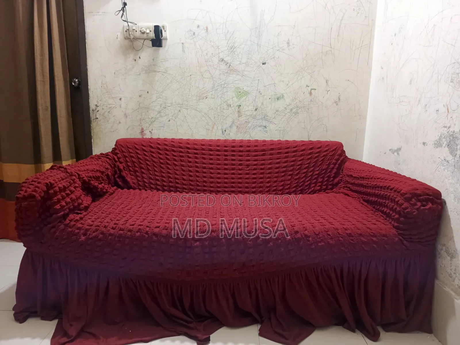 ব্যবহৃত সোফা কাম বেড বিক্রি হবে — কম দামে