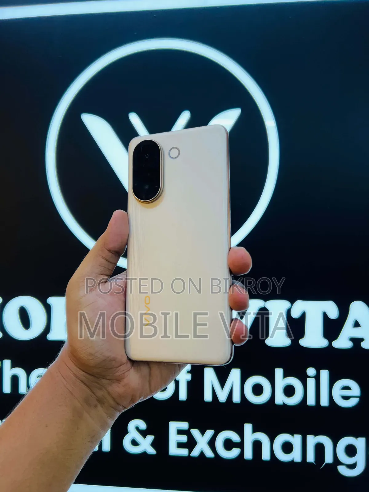 Vivo V60e 256 GB Yellow