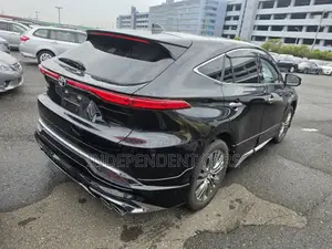 Toyota Harrier Z 2023 Black