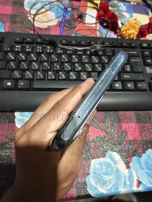 নতুন ভিভো ভি২৭ প্রো ১২৮ জিবি