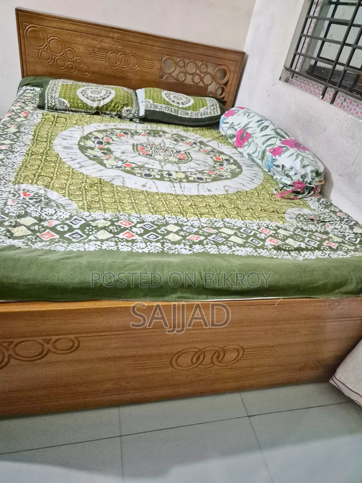 খাট (Bed)