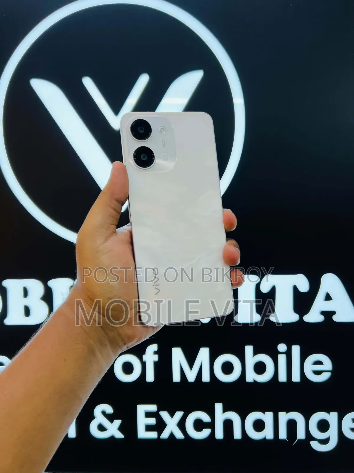 Vivo Y11 32 GB White