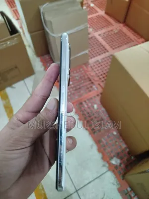 অনার ২০০ ৫১২ জিবি হোয়াইট