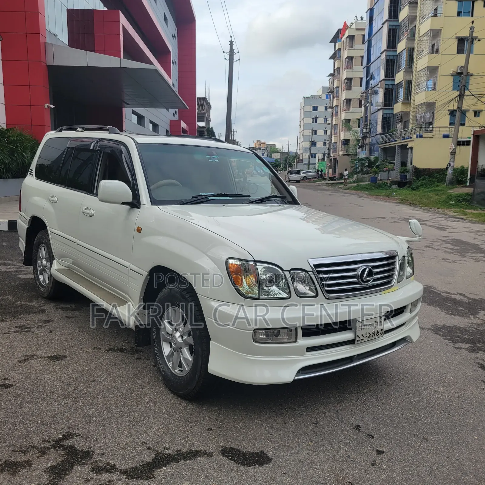 Lexus LX 470 All-Wheel Drive 2003 Pearl