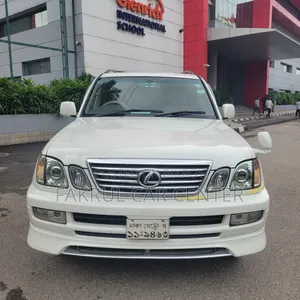 Lexus LX 470 All-Wheel Drive 2003 Pearl