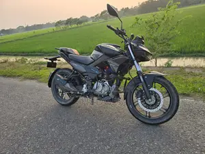 Hero Xtreme 125R 2025 Black