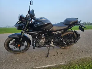 Hero Xtreme 125R 2025 Black