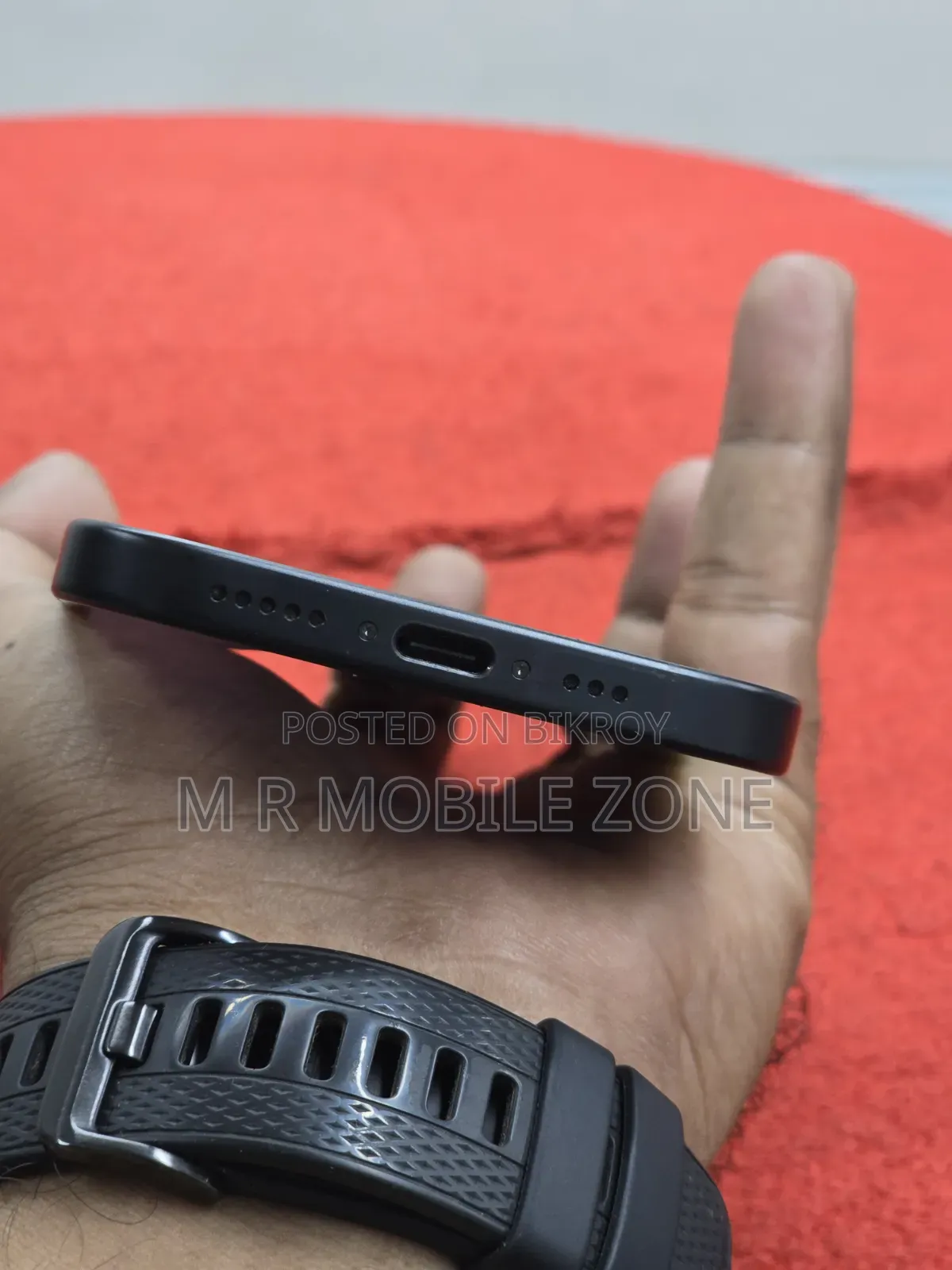 Apple iPhone 16 128 GB Black