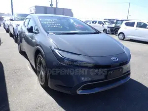 New Toyota Prius 2023 Gray