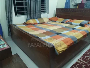 কাঠের খাট ৭/৬ ফিট