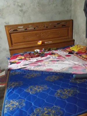 সেমি বক্স খাট
