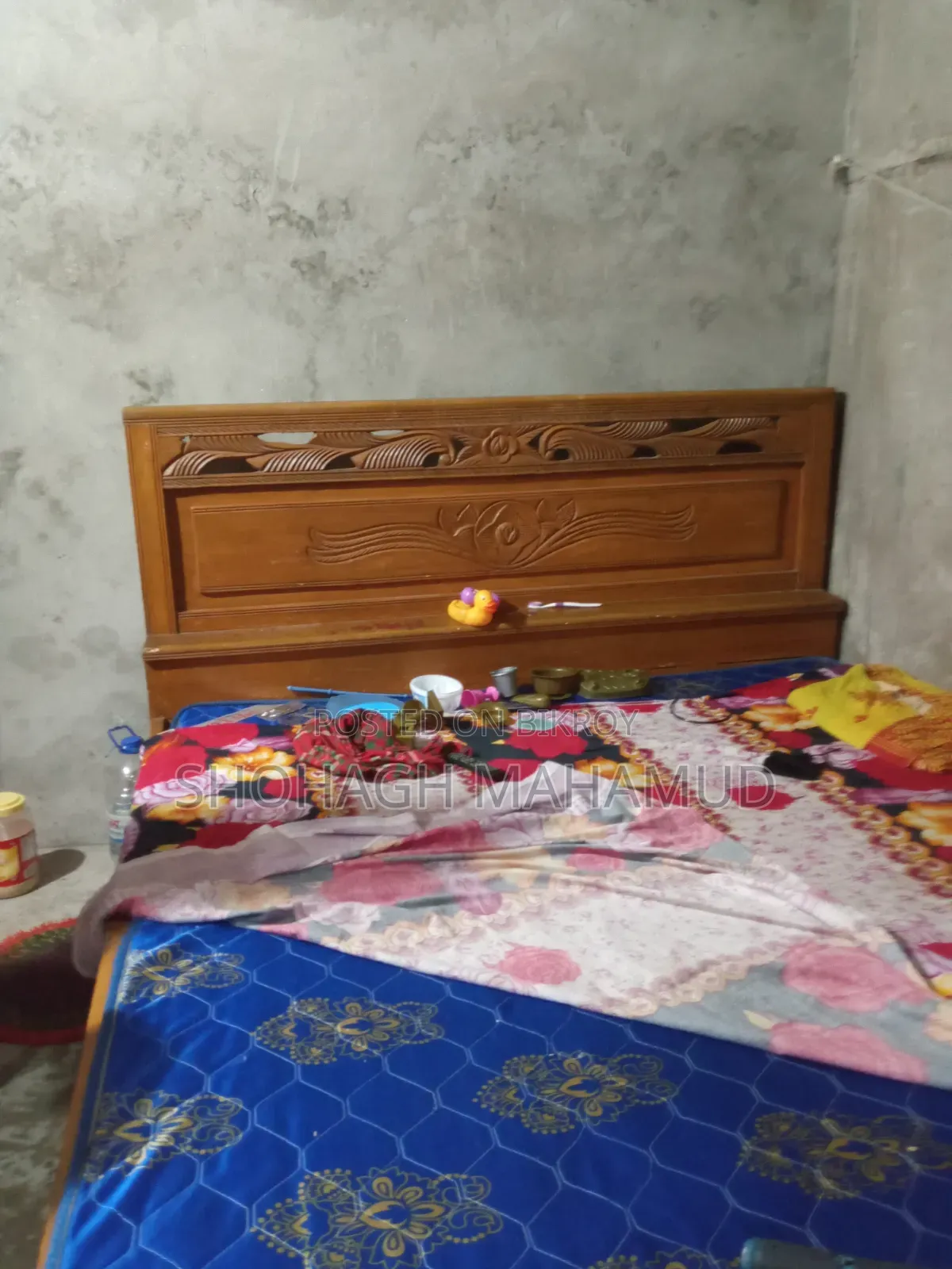 সেমি বক্স খাট