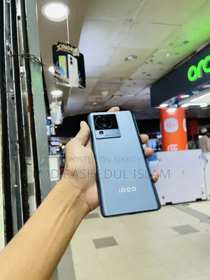 আইকিউও ১২৮ জিবি নীল