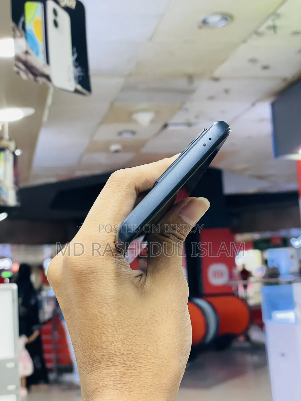 iQOO 128 GB Blue