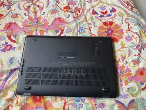 Laptop Dell Latitude 5500 8GB Intel Core i5 SSD 256GB