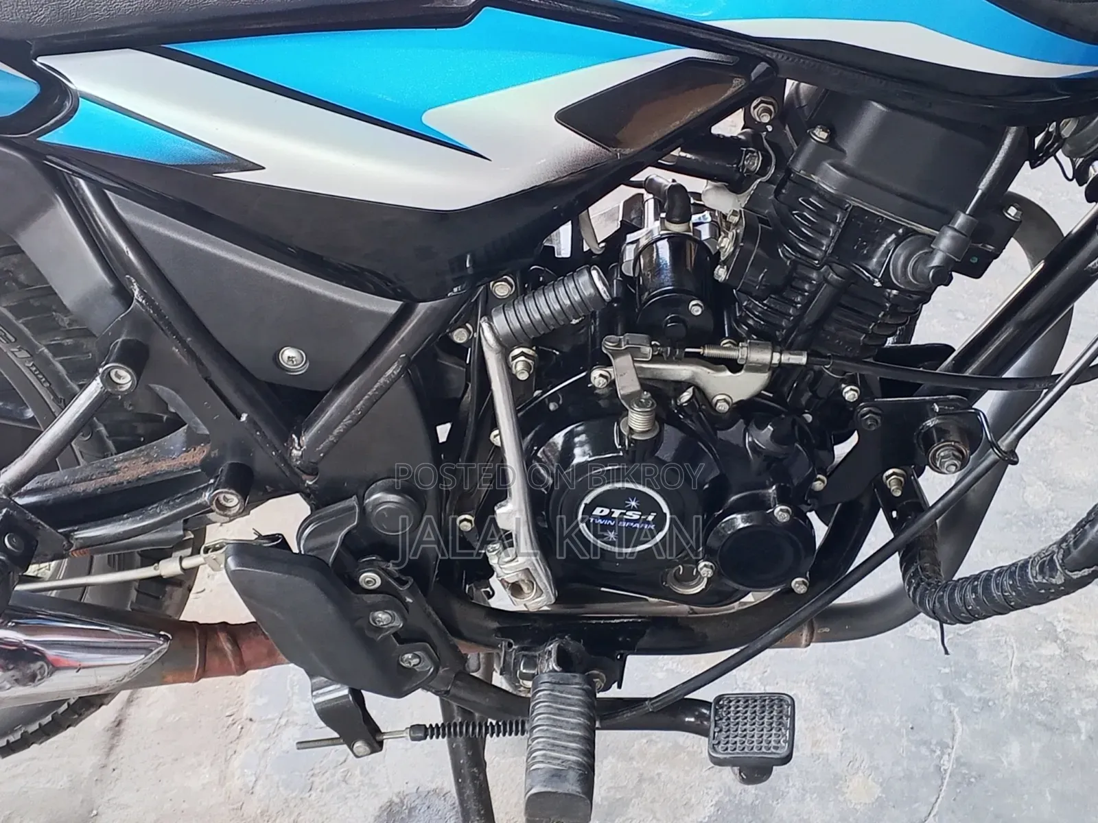 Bajaj Discover 110 2023 Black