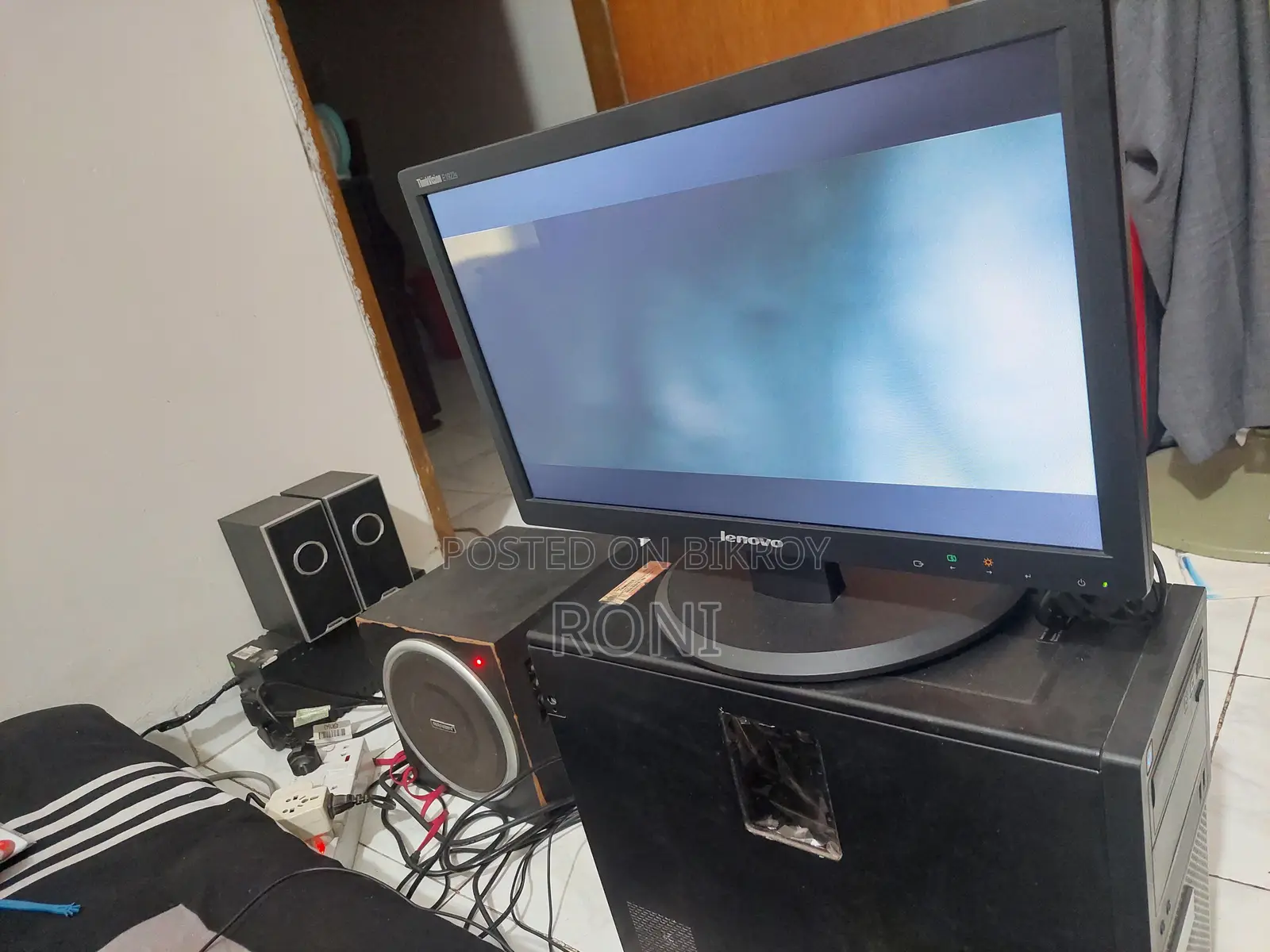 Desktop Computer Dell OptiPlex 390 8GB Intel Core i3 SSD 128GB