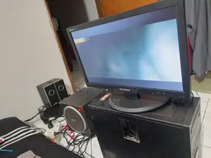 Desktop Computer Dell OptiPlex 390 8GB Intel Core i3 SSD 128GB