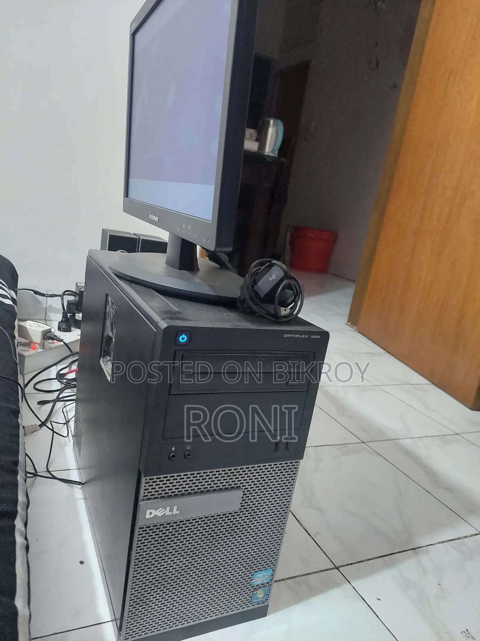 Desktop Computer Dell OptiPlex 390 8GB Intel Core i3 SSD 128GB