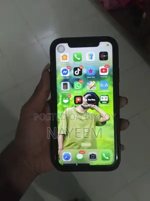 Apple iPhone XR 128 GB White