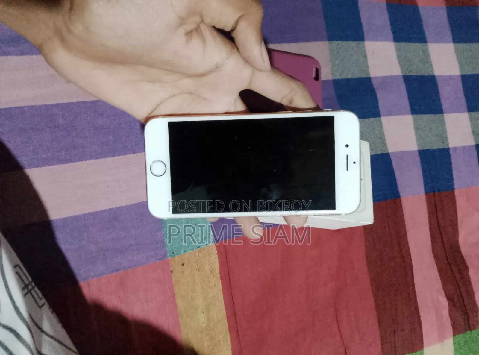 অ্যাপল আইফোন ৬এস ৬৪ জিবি সাদা