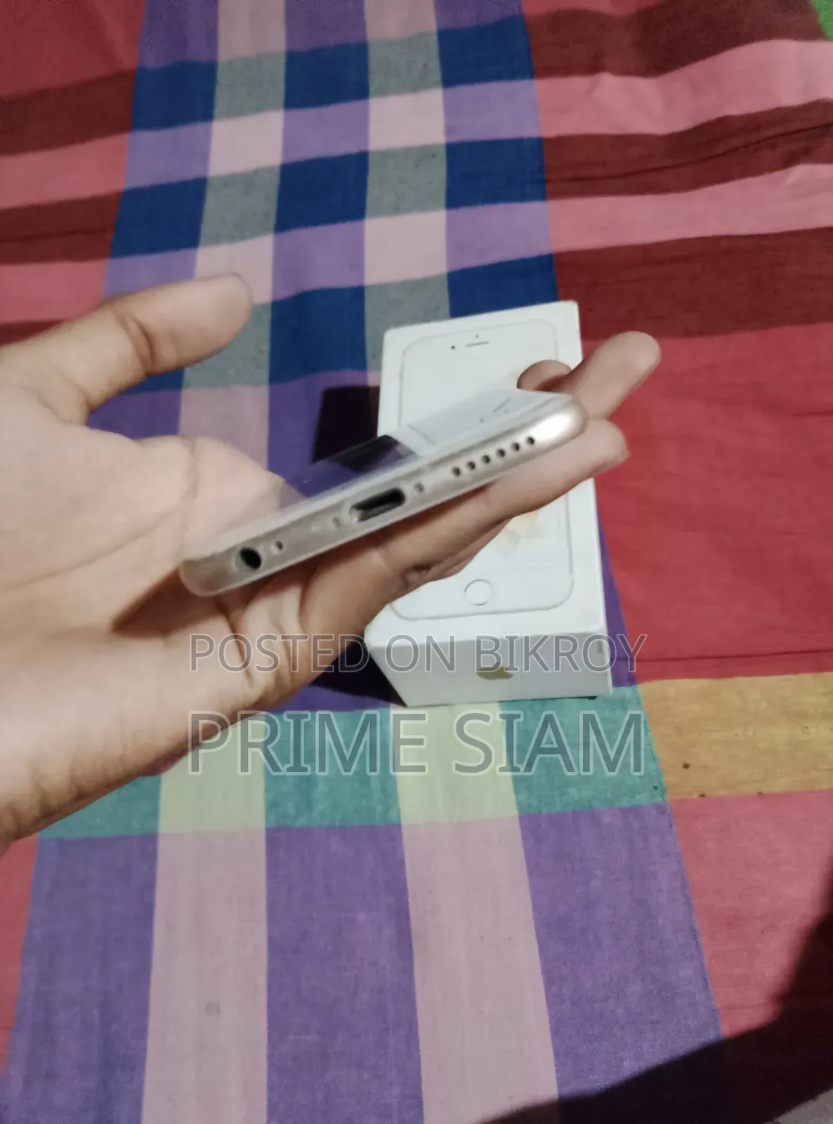 অ্যাপল আইফোন ৬এস ৬৪ জিবি সাদা