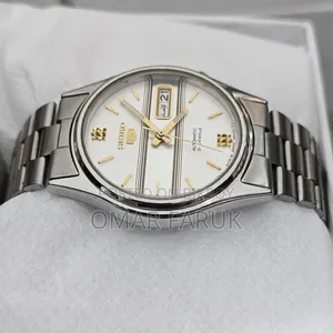 Seiko 5 Automatic 21 Jewels Japan Made – White & Gold Dial Watch 38 mm