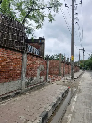 হাতিরঝিলের সাথে ৫৪ কাঠা জমি বিক্রি হবে